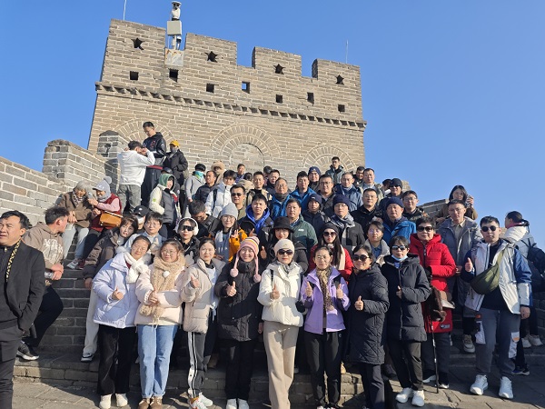 1733189725446626.jpg 长城大合照.jpg