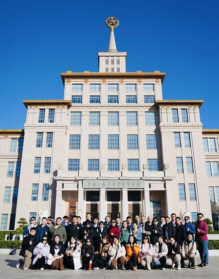 1733189890128363.jpg 军博.jpg